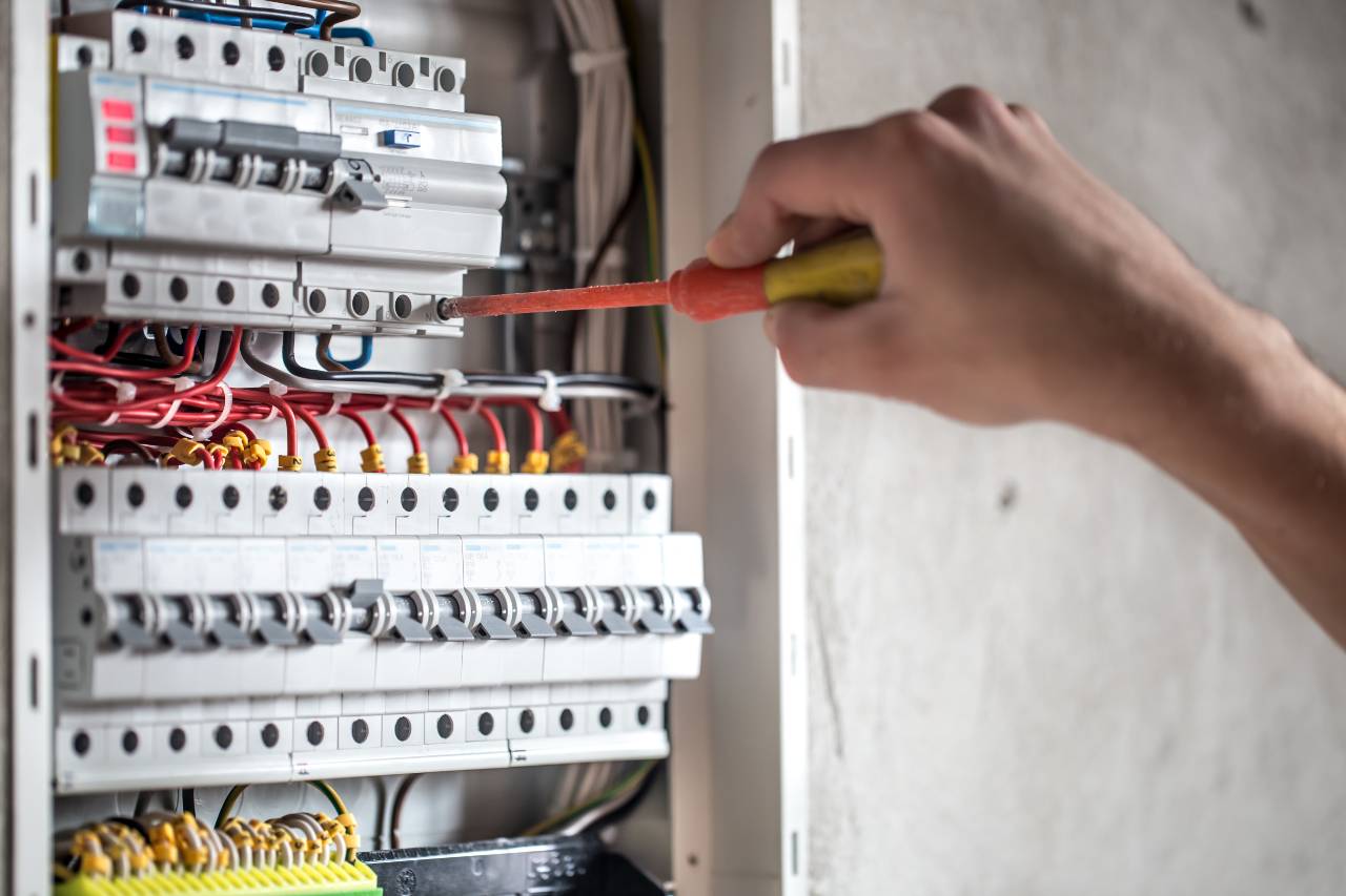 Best electrical company in dubai